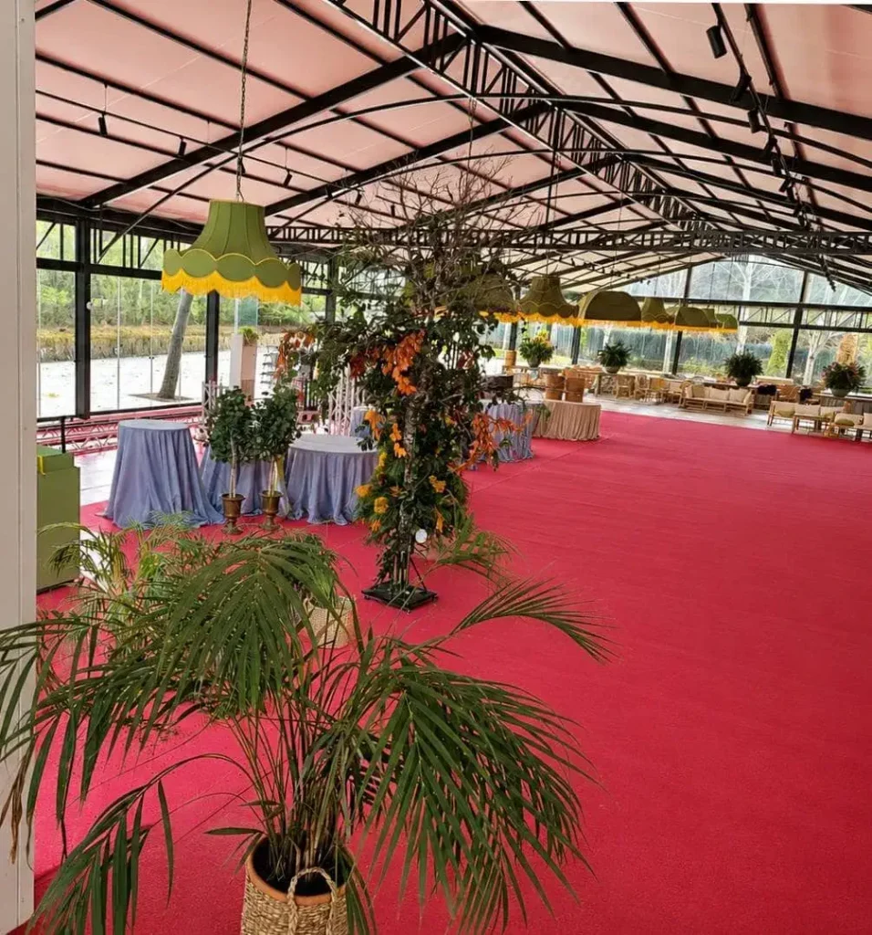Instalación de moqueta ferial